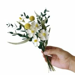 Brand new 😍 Mocoe Living Room, Home Decoration, Dried Flower Ornaments, Real Flowers, Air-Dried Bouquets, Puppets, Joint People, Holding Flowers-White Roland Bouquet (Without Puppets) 🤩